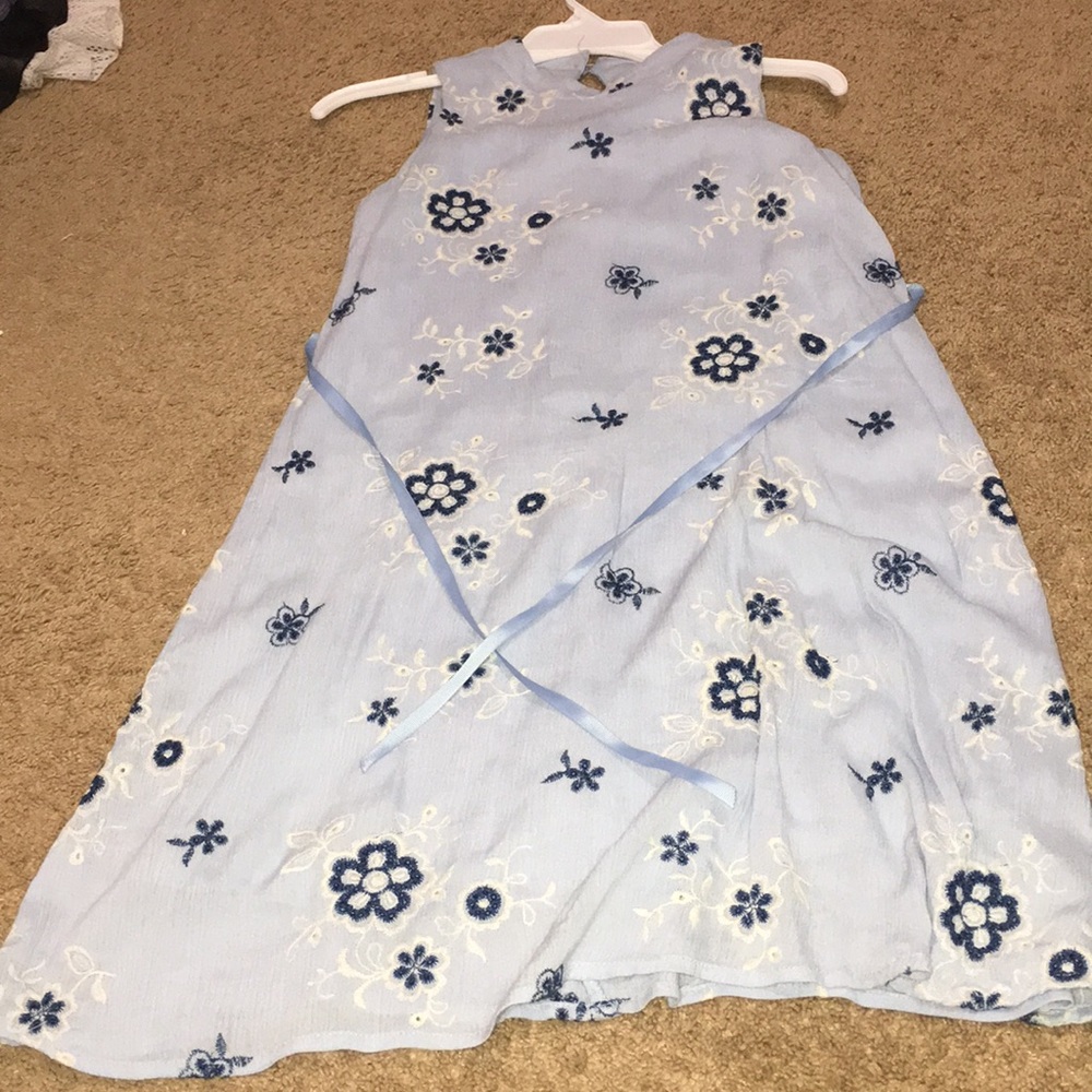Floral light blue dress size 16 in kids.